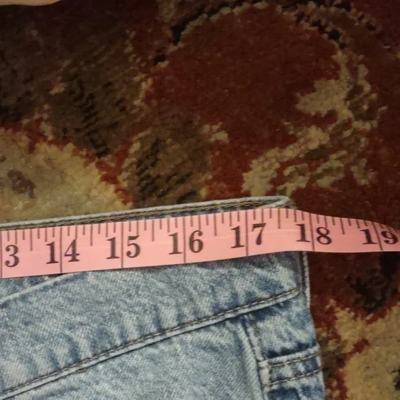 Cute Aeropostale Mom Jeans - Picture 7 of 10